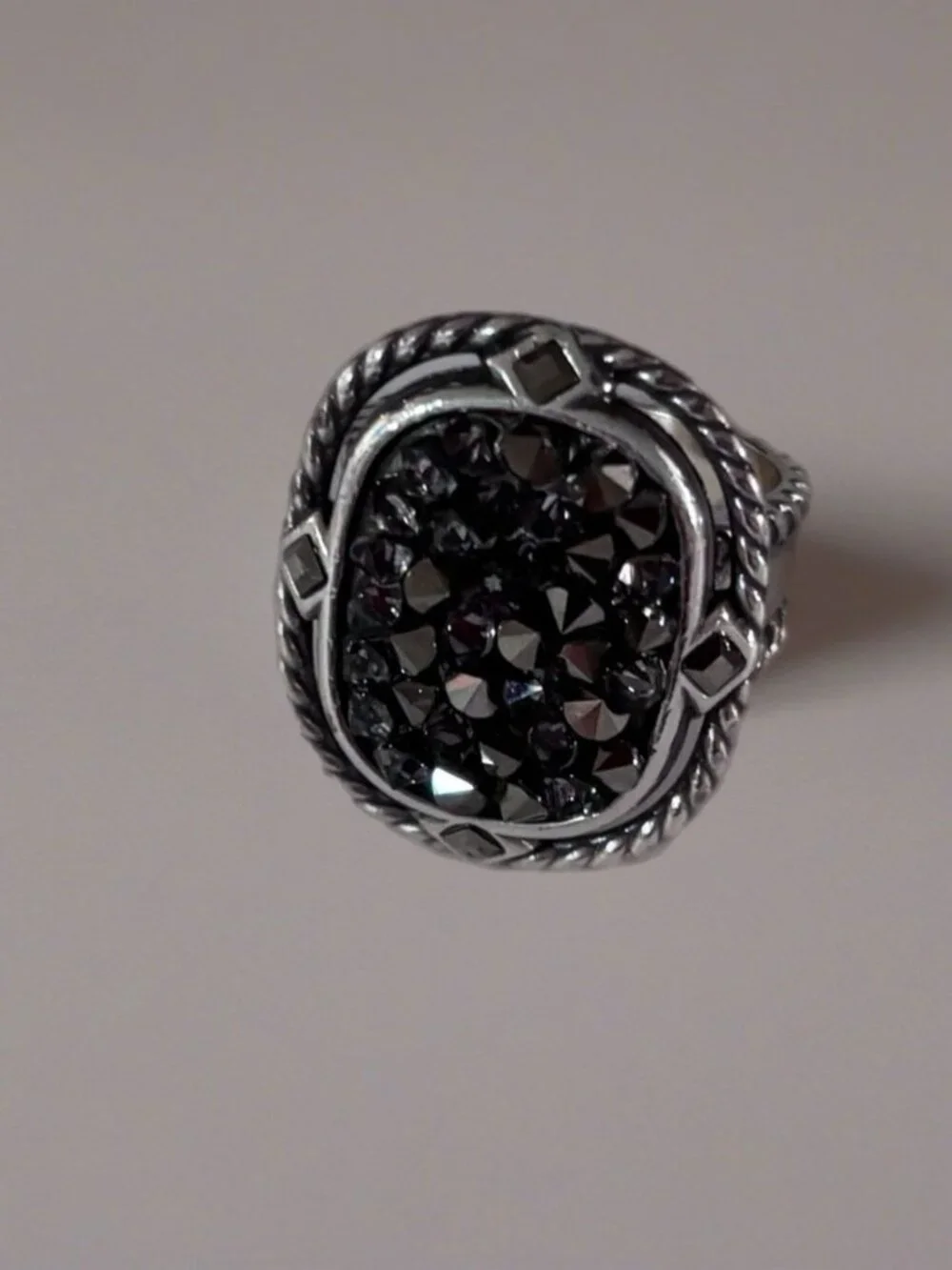 Brighton Crystal Rocks Ring Size 7 With Beautiful Crystals